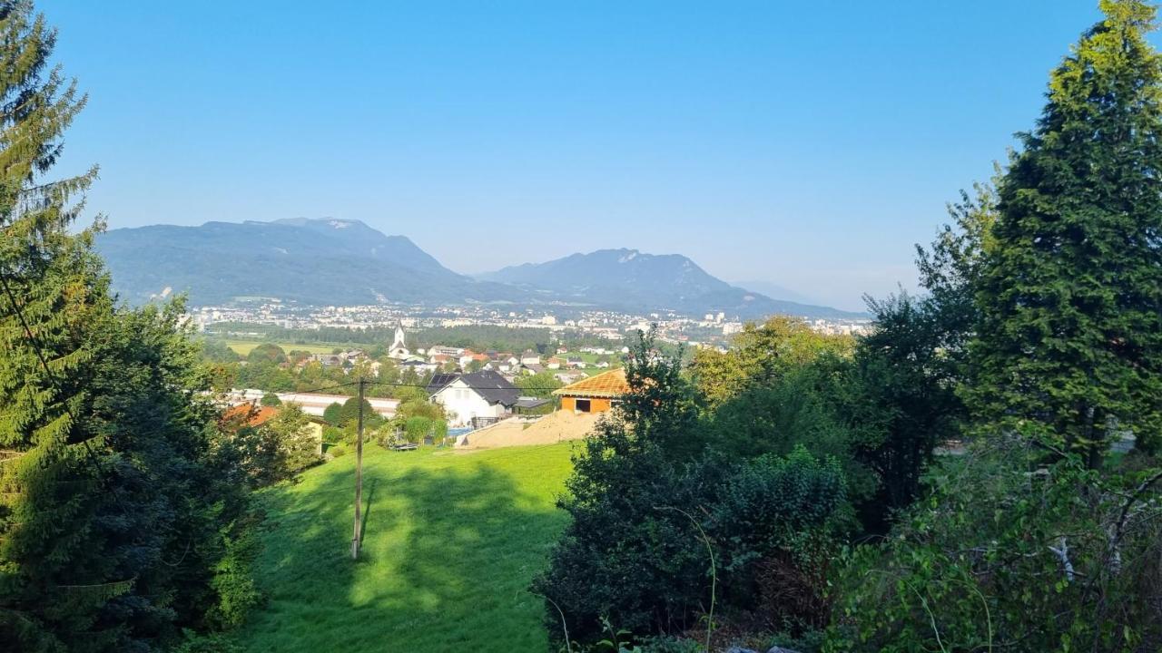 Fridas Place - Der Blick Ueber Ganz Villach - 160 M2 Ferienoase - Ganzes Haus Bis Zu 8 Personen Exterior foto