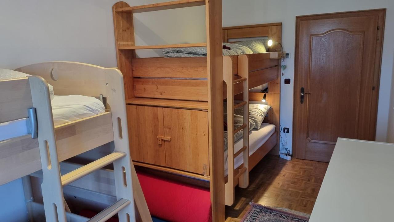 Fridas Place - Der Blick Ueber Ganz Villach - 160 M2 Ferienoase - Ganzes Haus Bis Zu 8 Personen Exterior foto